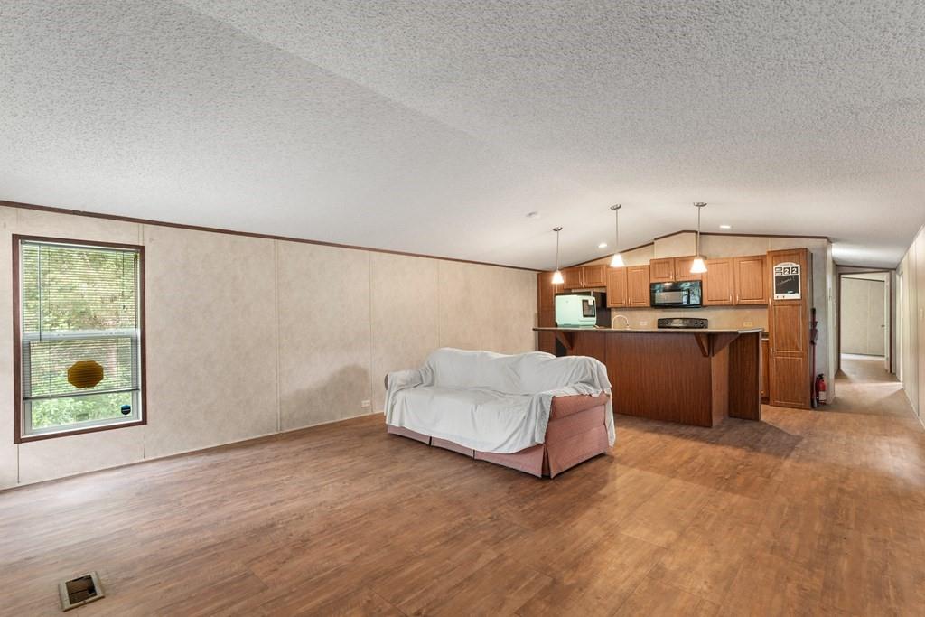 Cedar Creek Cove - Residential