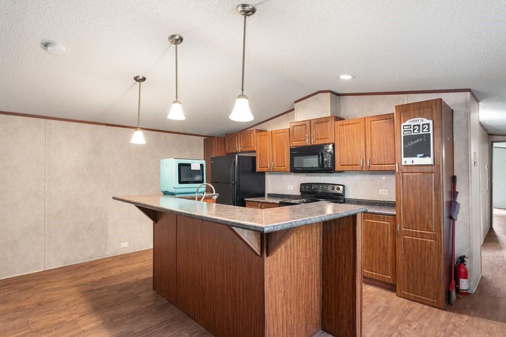 Cedar Creek Cove - Residential