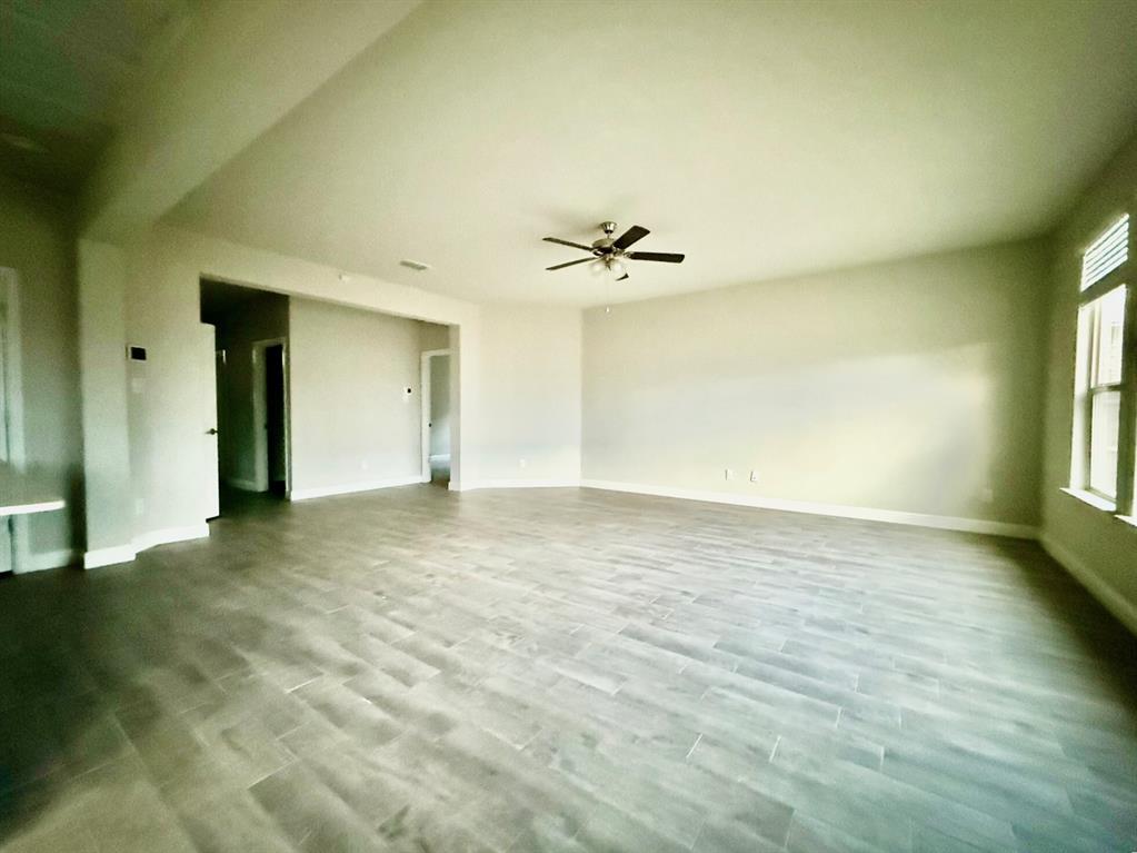 Trails of Elizabeth Crk - Residential