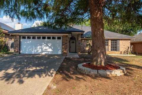 6307 Tempest Drive Arlington TX 76001