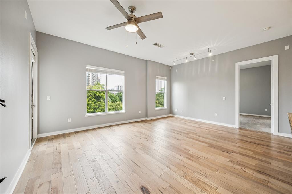 2950 Mckinney Avenue 419