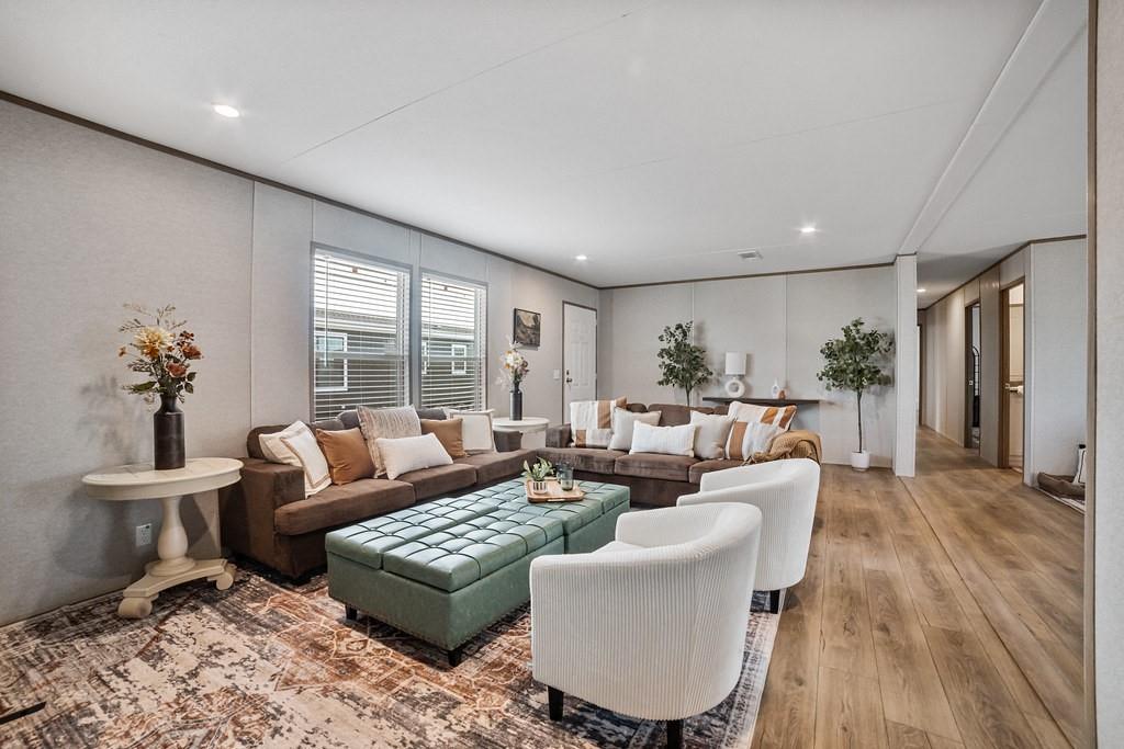 Silver Spurs Ranch - Residential