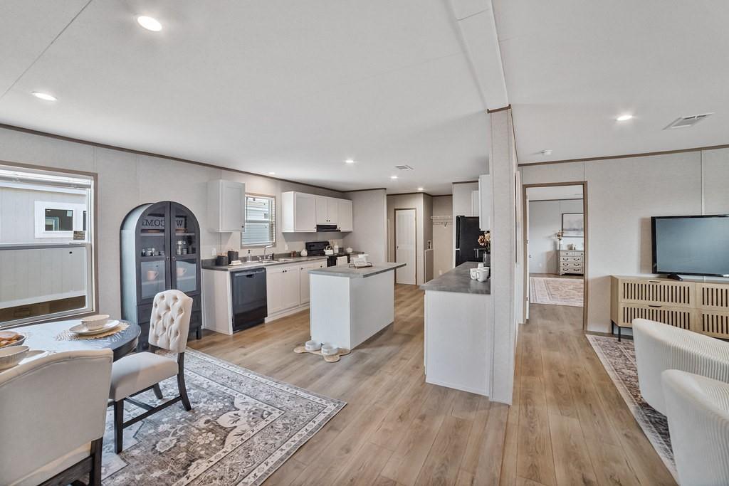 Silver Spurs Ranch - Residential