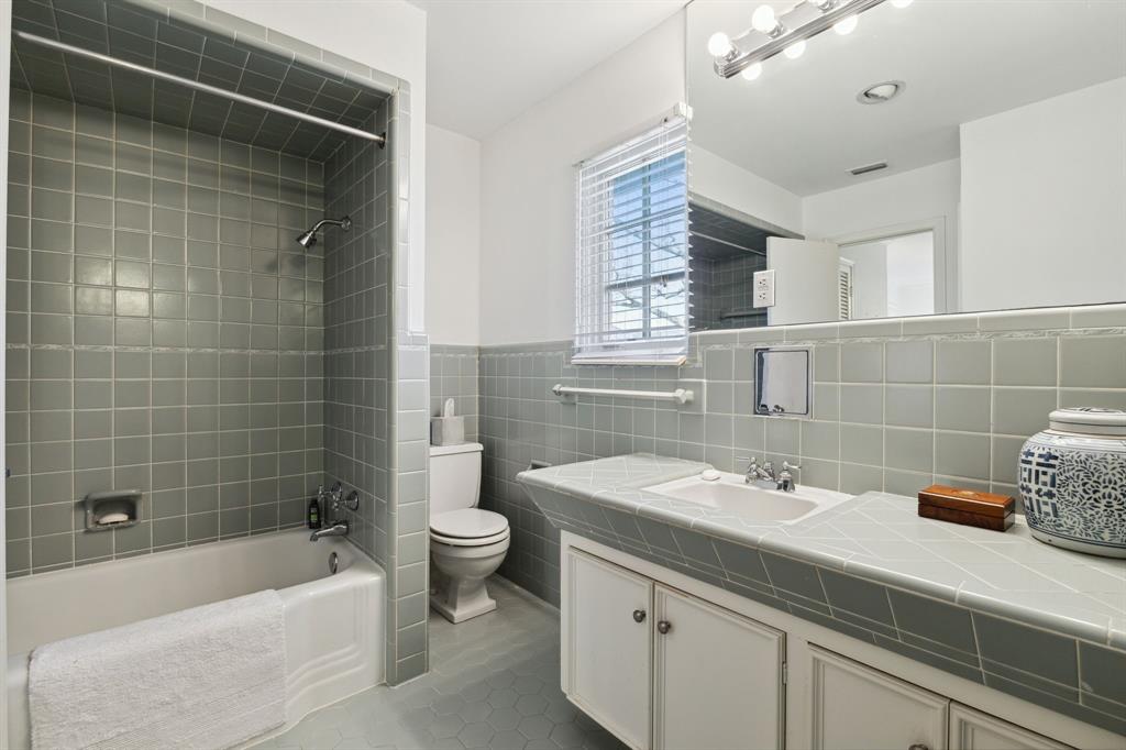 Devonshire - Residential