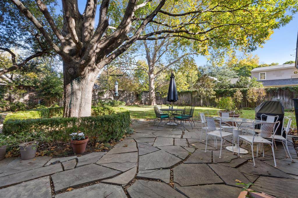 Devonshire - Residential