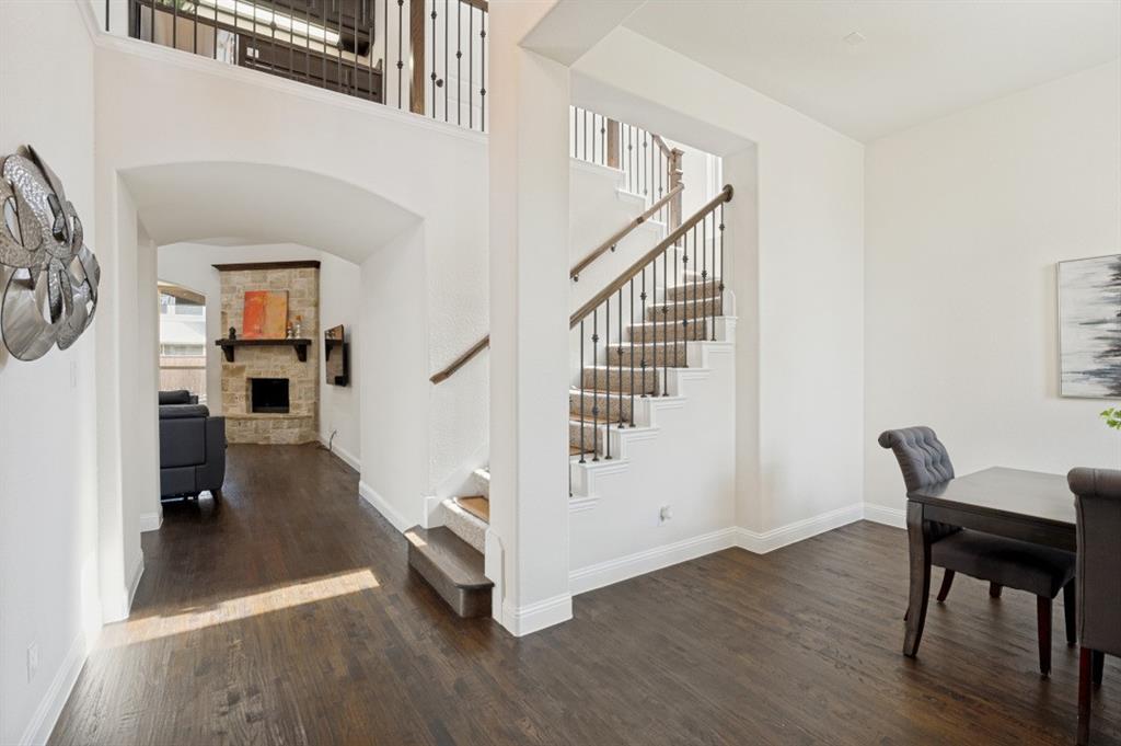 14215 Raspberry Lane