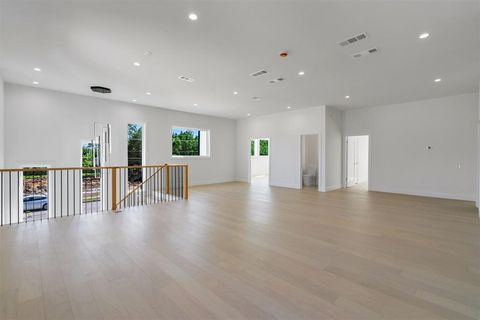 Tiny photo for 3813 Cortez Drive, Dallas, TX 75220 (MLS # 20963085)