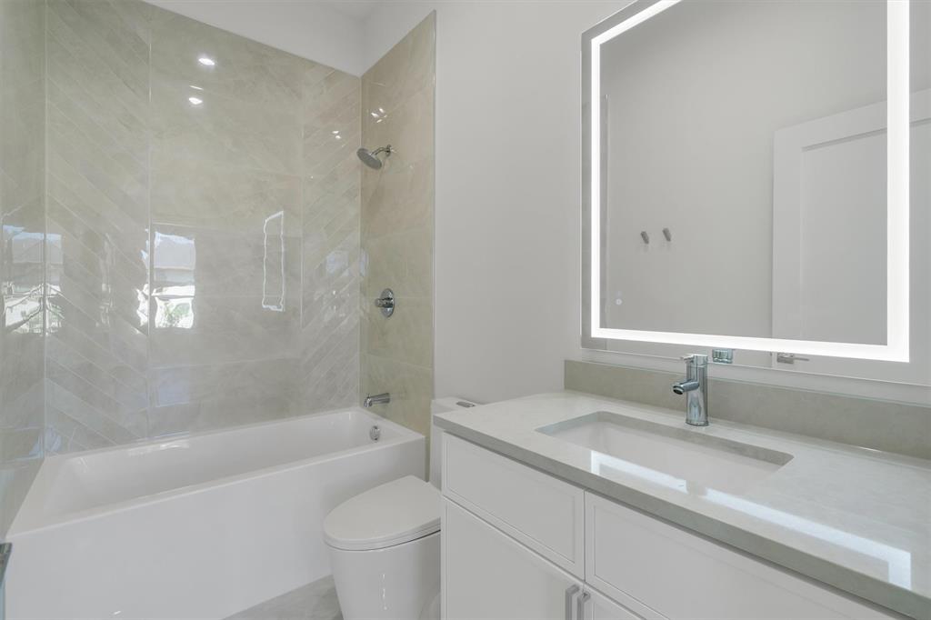 Ridgecrest Village - Residential Lease