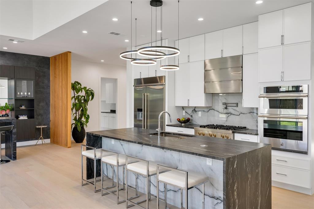 Ridgecrest Village - Residential Lease