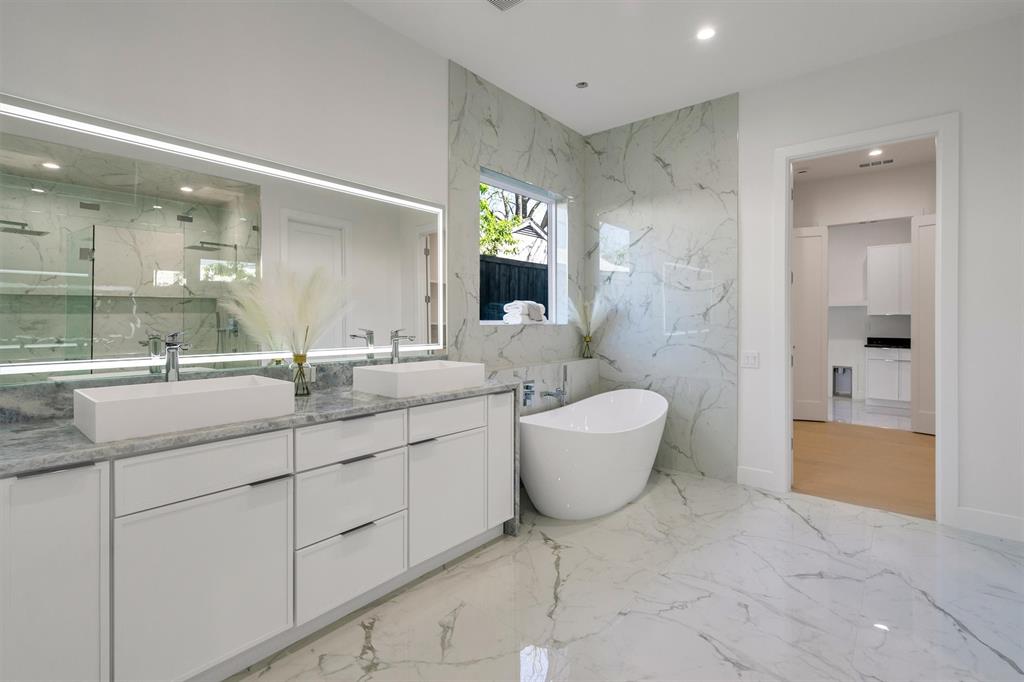 Ridgecrest Village - Residential Lease