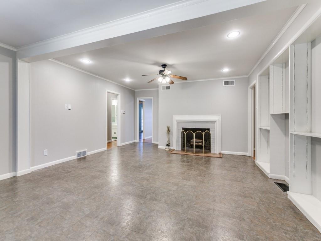 T Thomas - Residential Lease