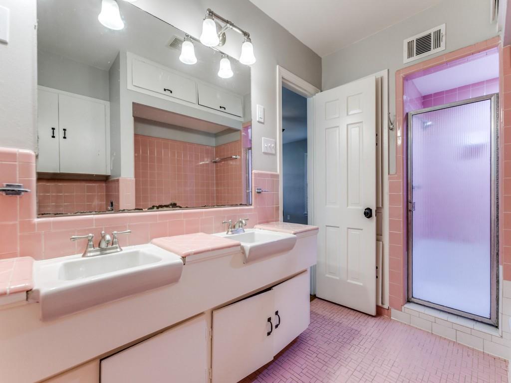 T Thomas - Residential Lease