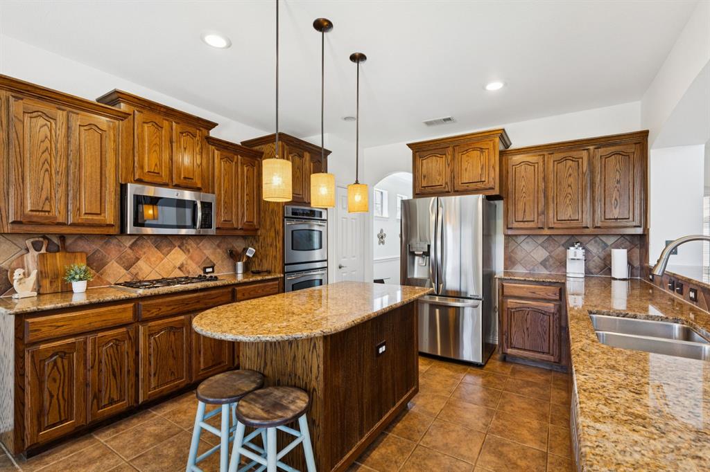 9728 Brewster Lane