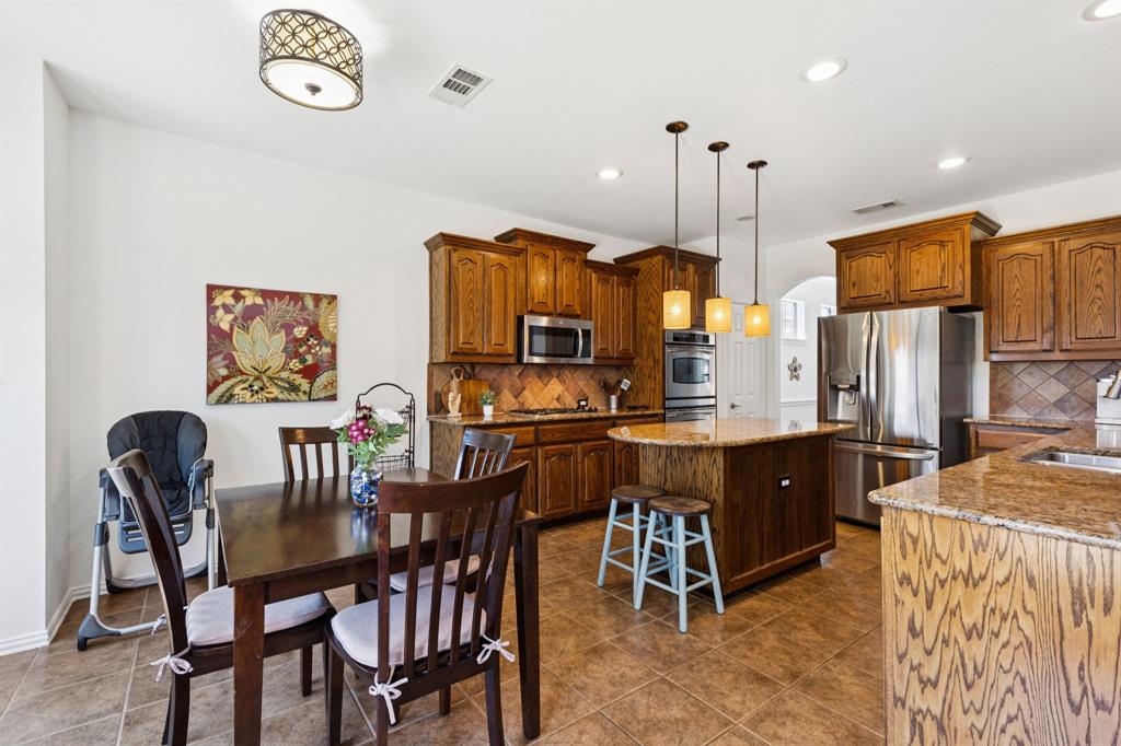 9728 Brewster Lane