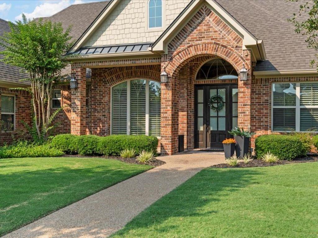 712 Stone Creek Ranch Road