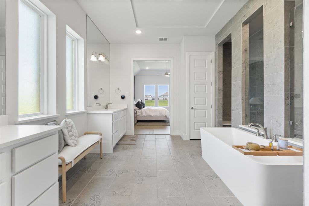 Lakeview Downs - Residential Lease