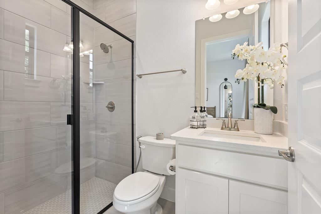 Lakeview Downs - Residential Lease