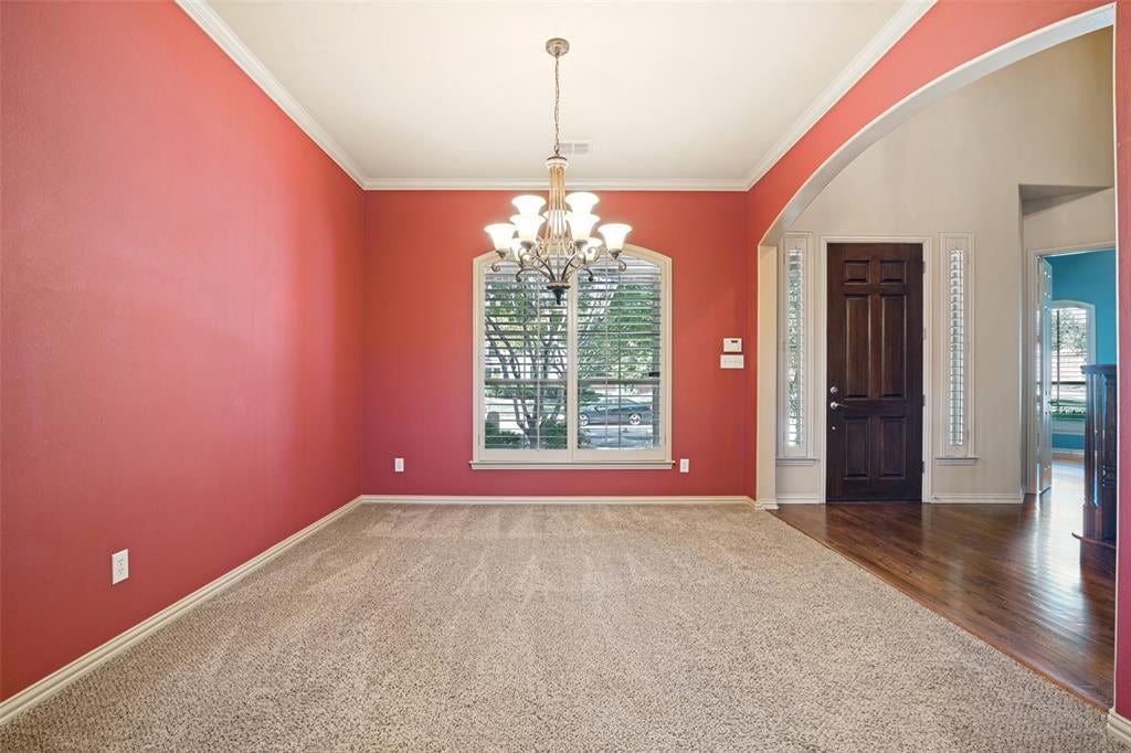 522 Oakhurst Drive