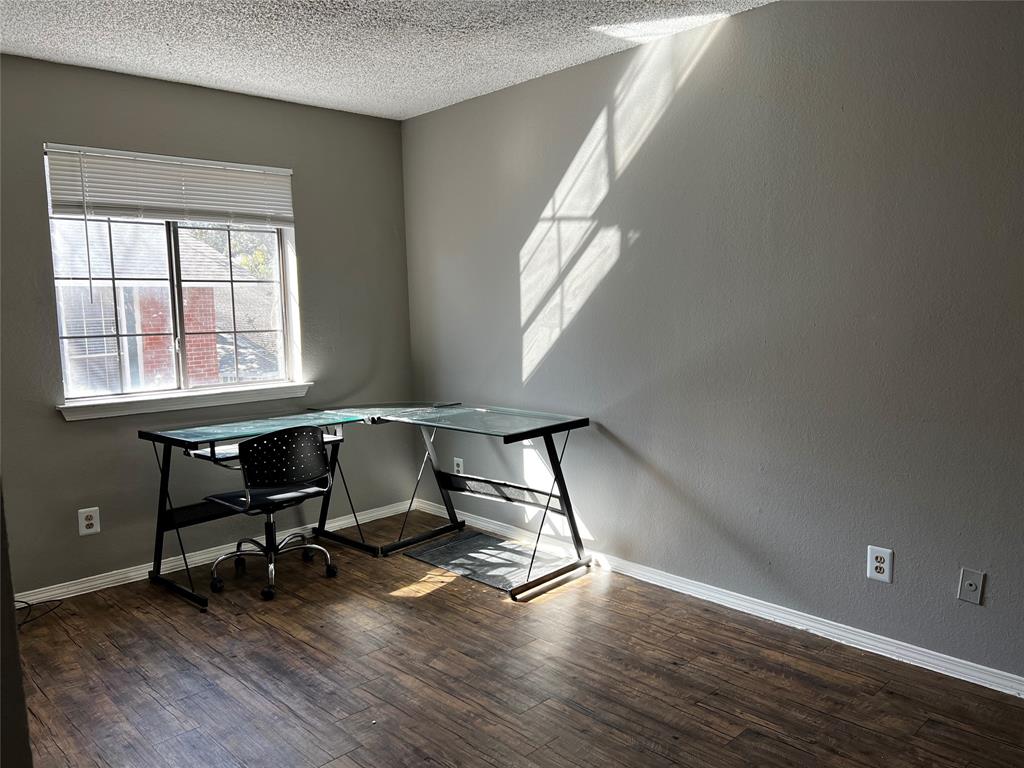 Crossroads gardens Condos - Commercial Sale