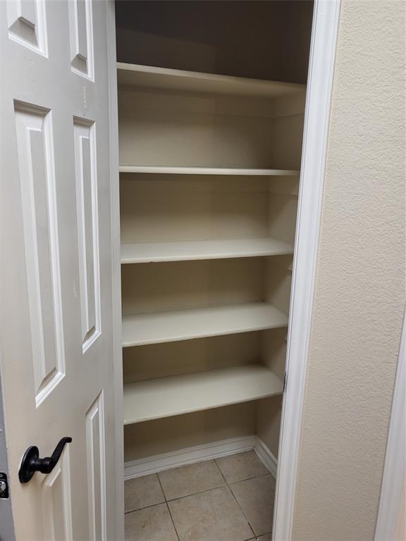 South Center Street Twnhms - Residential Lease