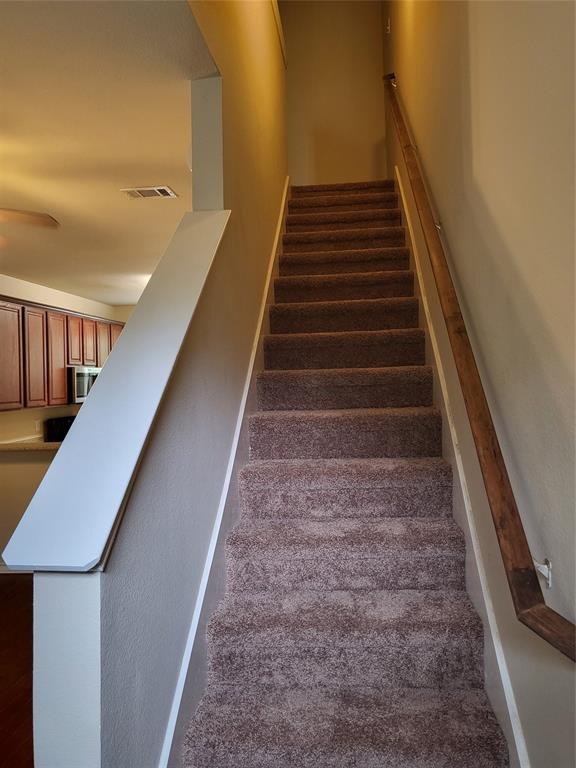 South Center Street Twnhms - Residential Lease