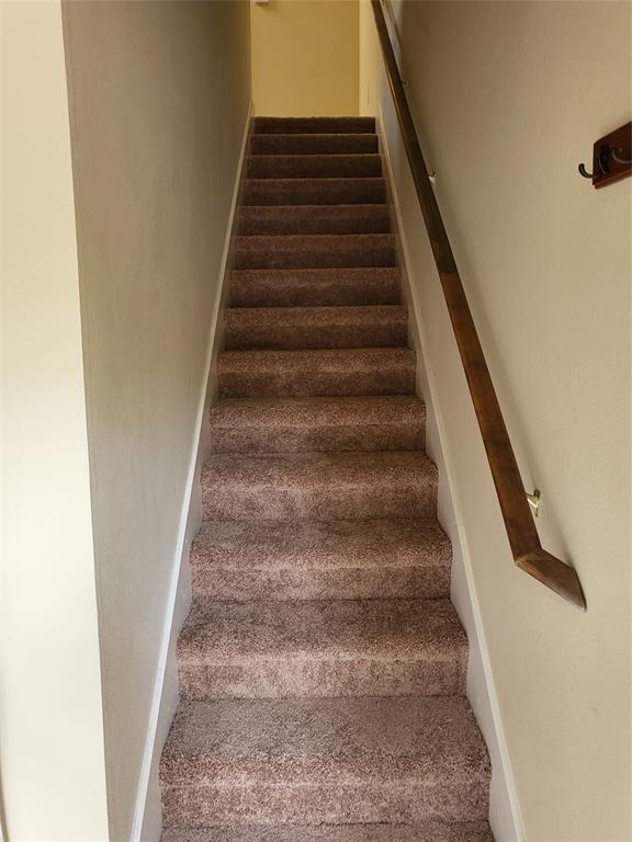 South Center Street Twnhms - Residential Lease