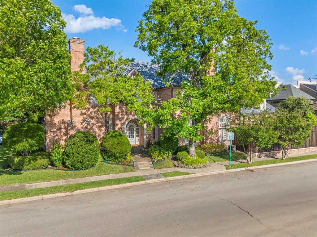 3461 Shenandoah Street