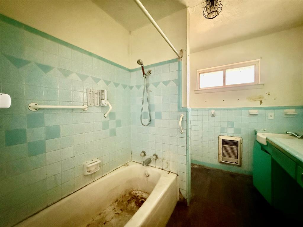 Goodwin 01 - Residential