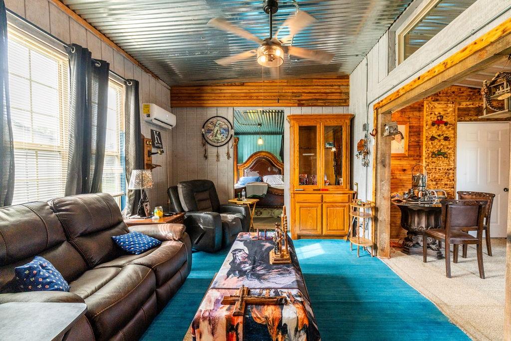 Woodland Hills - Residential