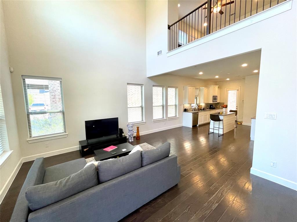 Viridian Village 2a - Residential Lease