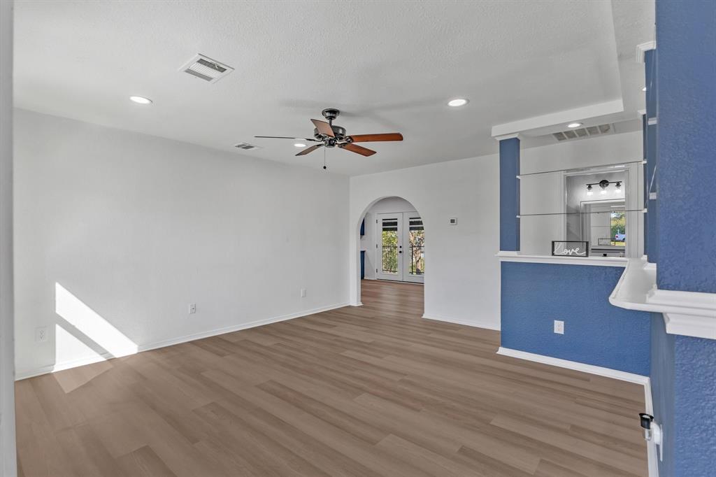 Singing Hills - Residential