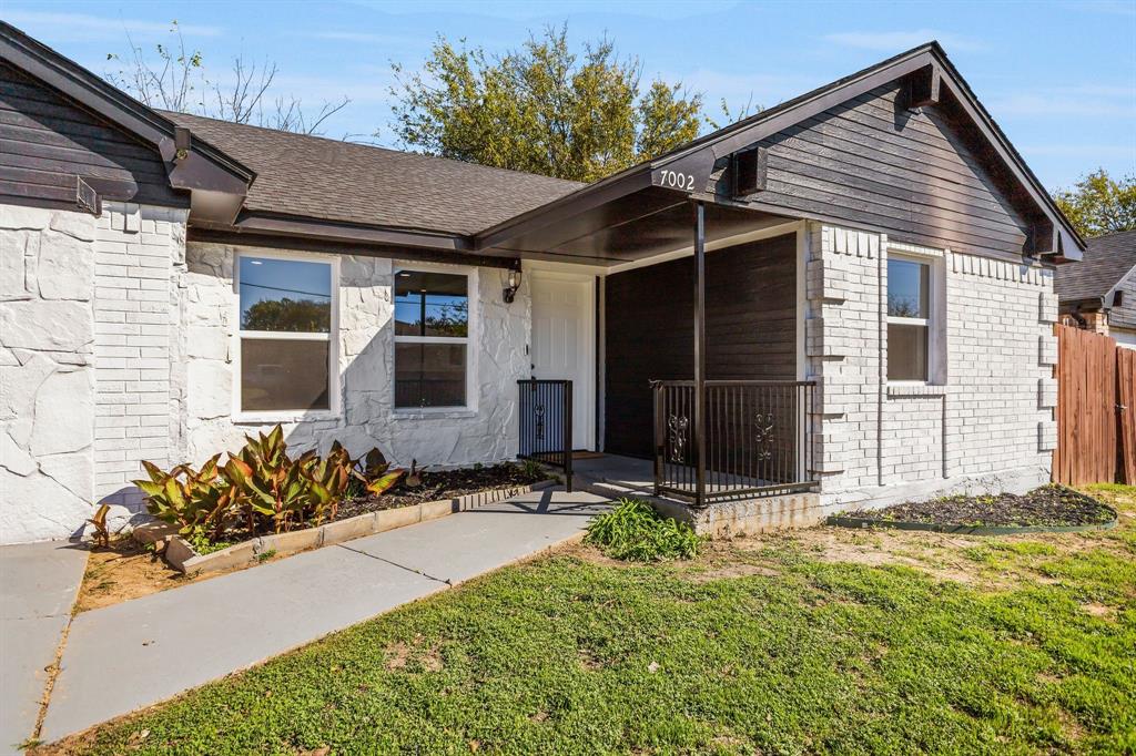 Singing Hills - Residential