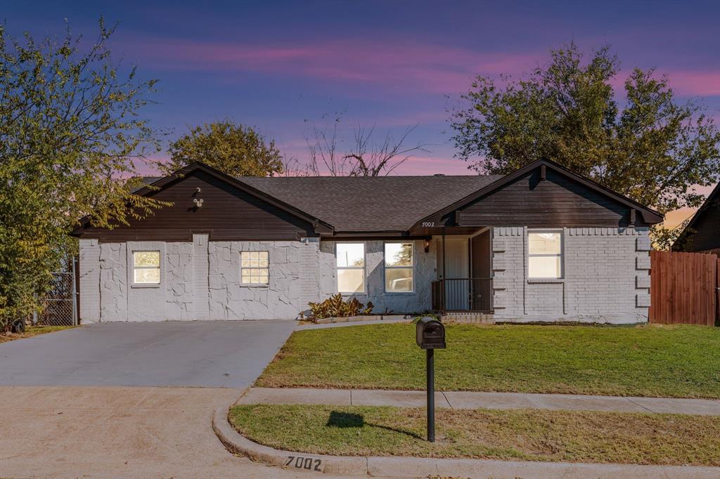 Singing Hills - Residential