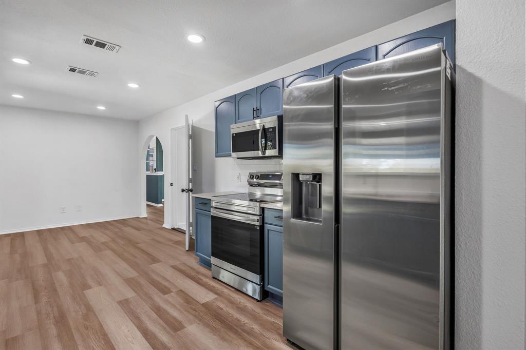 Singing Hills - Residential