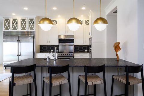 Tiny photo for 3341 Stanford Avenue, University Park, TX 75225 (MLS # 21095858)