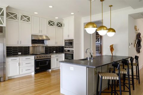 Tiny photo for 3341 Stanford Avenue, University Park, TX 75225 (MLS # 21095858)