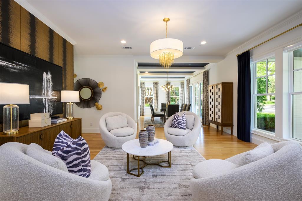 3341 Stanford Avenue