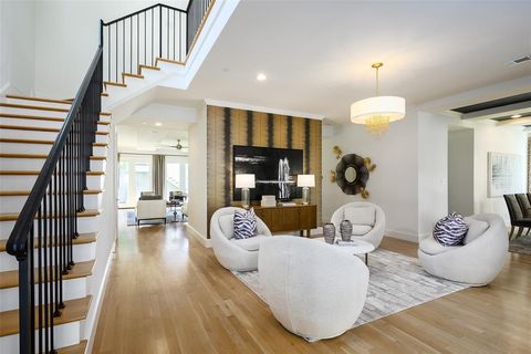 Tiny photo for 3341 Stanford Avenue, University Park, TX 75225 (MLS # 21095858)