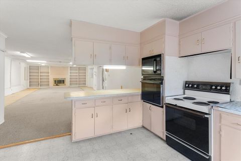 Tiny photo for 186 Plantation Avenue, Pottsboro, TX 75076 (MLS # 21223680)