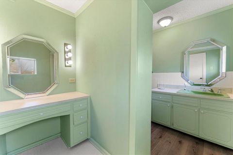 Tiny photo for 186 Plantation Avenue, Pottsboro, TX 75076 (MLS # 21223680)