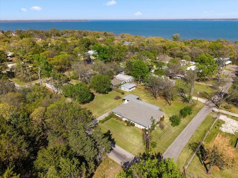 Tiny photo for 186 Plantation Avenue, Pottsboro, TX 75076 (MLS # 21223680)