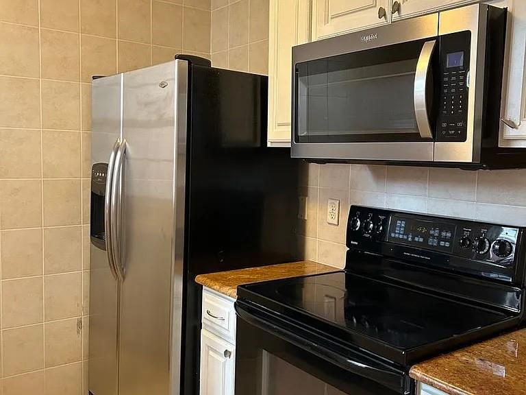 3407 Shenandoah Street B