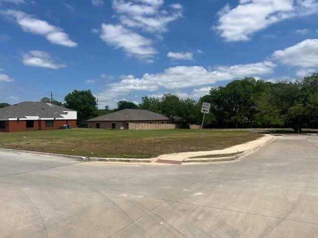 105 Westpark Drive S