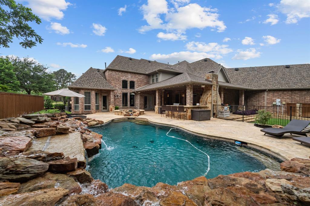 1809 Summit Court