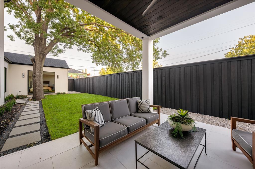 Lovers Lane Heights - Residential