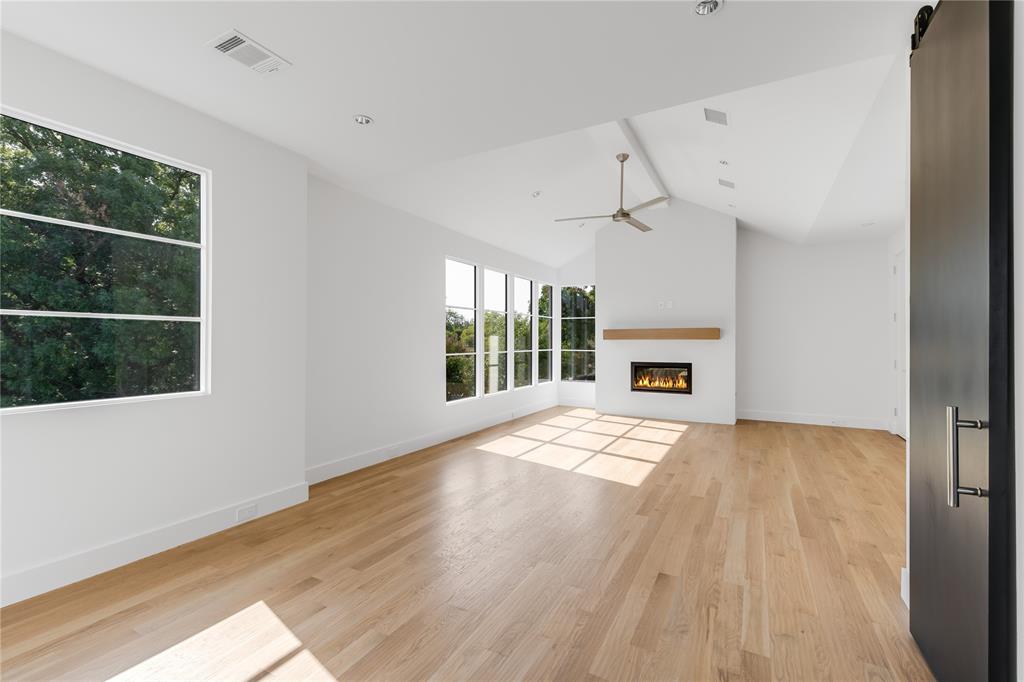 Lovers Lane Heights - Residential