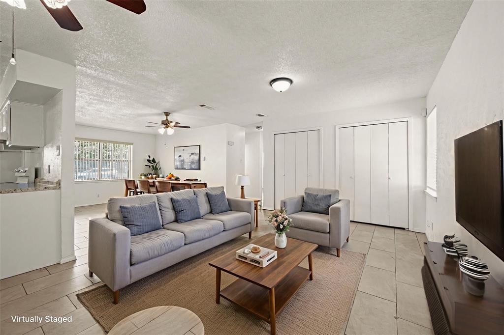 1832 Moonbeam Lane