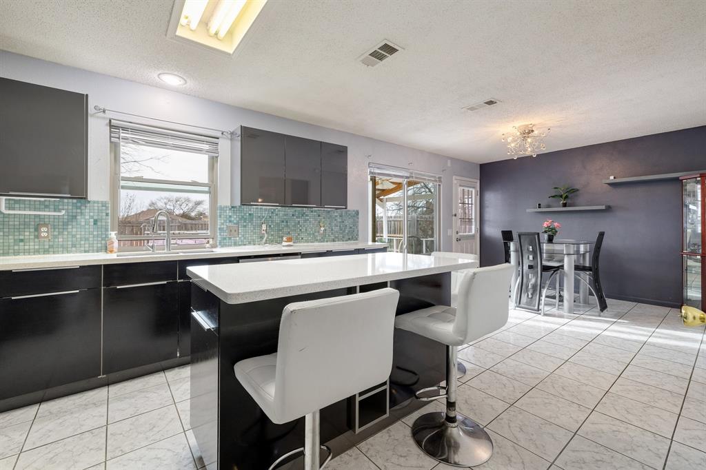 Fort Worth, Texas 76123, United States, 3 Bedrooms Bedrooms, ,3 BathroomsBathrooms,Residential,Active,92165