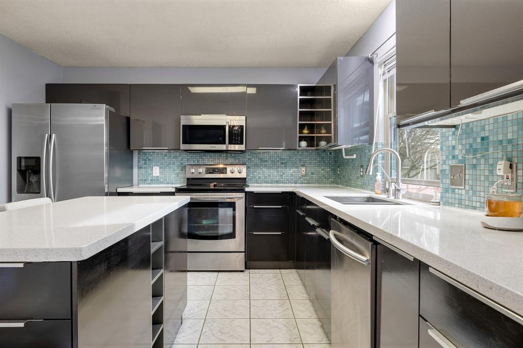 Fort Worth, Texas 76123, United States, 3 Bedrooms Bedrooms, ,3 BathroomsBathrooms,Residential,Active,92165