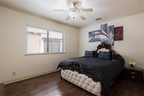 Tiny photo for 4532 Livingston Avenue, Highland Park, TX 75205 (MLS # 21188346)